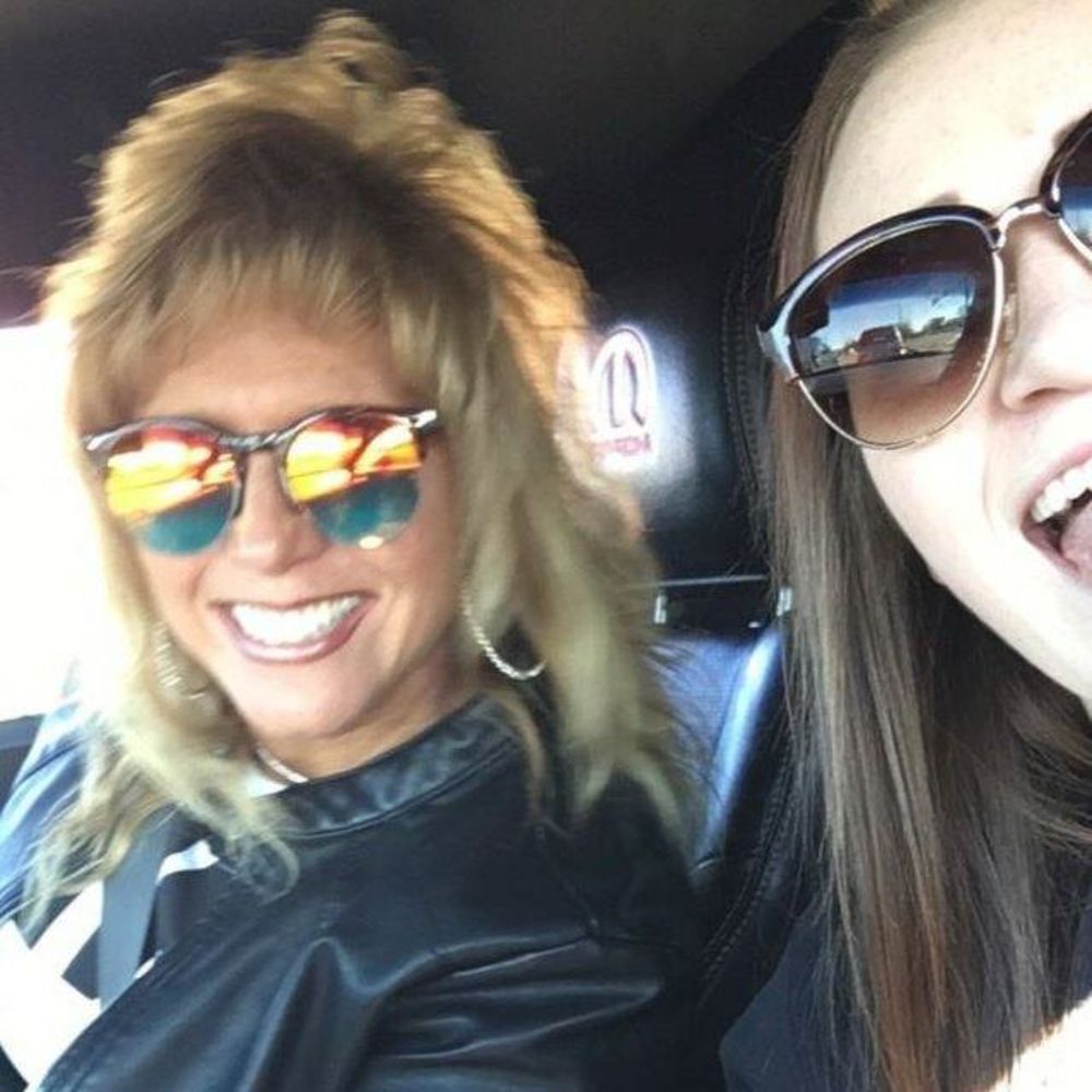 Meet your Posher, Mercedes